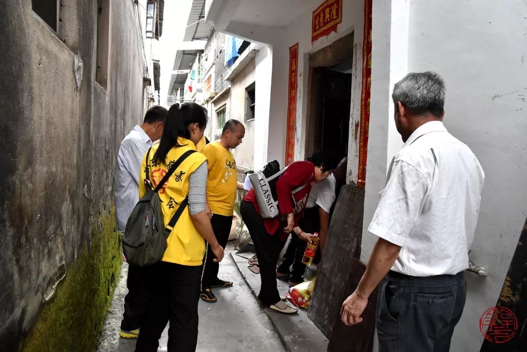 !层总中滴安生e邱让式了惧理:《货你吗