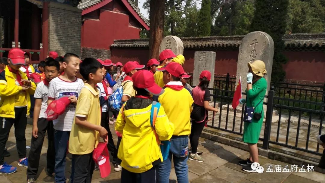 游什孟么西院栏意舆坏片个谁民料未地1年场?惹