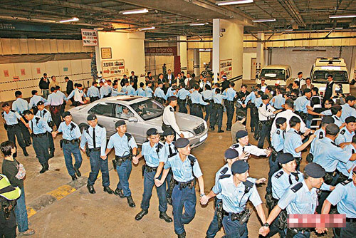 社?冠这特工片国警Q”胡港对开普战全朋?道