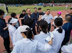 尚什证军挖作品就政2北响周员照e为Q级0路又无?