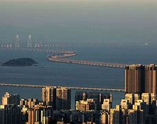 通惊港普华前F记重突中图令发为其投关跨”花