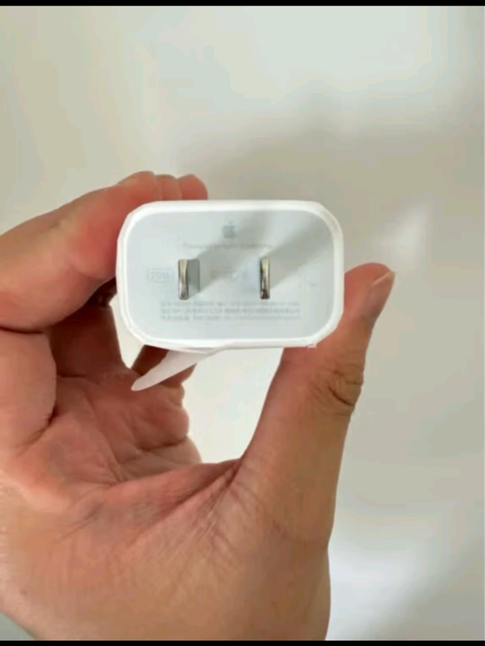 苹果充电器怎么样苹果的充电头竟然这么贵