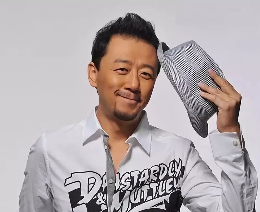 我喜欢郭涛主演的《魔侠传之唐吉可德》
