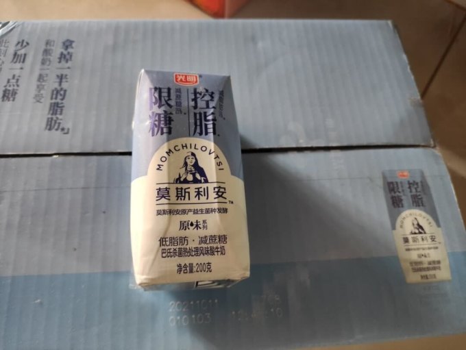 探索光明莫斯利安酸奶的神奇之处_牛奶