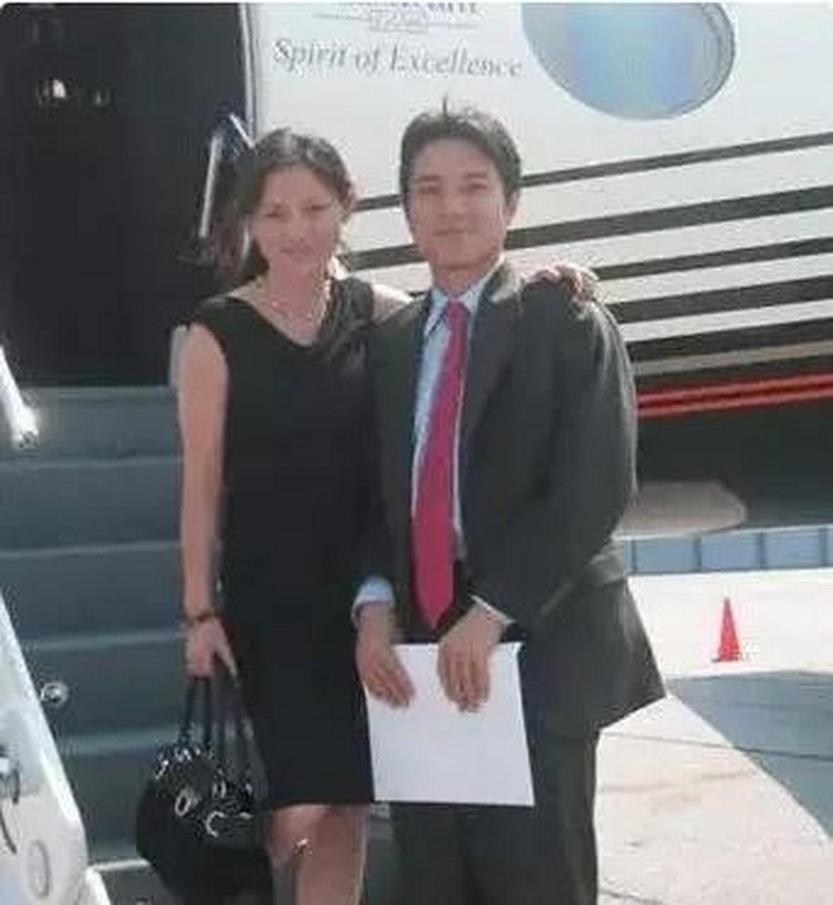 马云、马化腾、李彦宏的老婆长什么样?_互联网头条