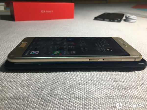 荣耀9和红米Note5对比评测到底值不值得买?