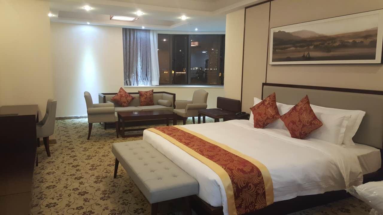 北海国际海员俱乐部:海员游乐,餐厅,舞厅,旅业