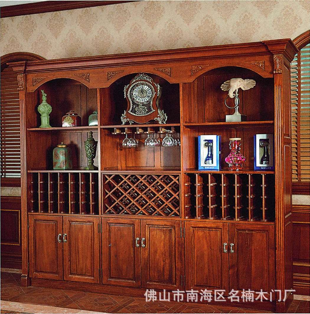 湘潭整木定制家具实木衣柜门、实木酒柜定做服务周到
