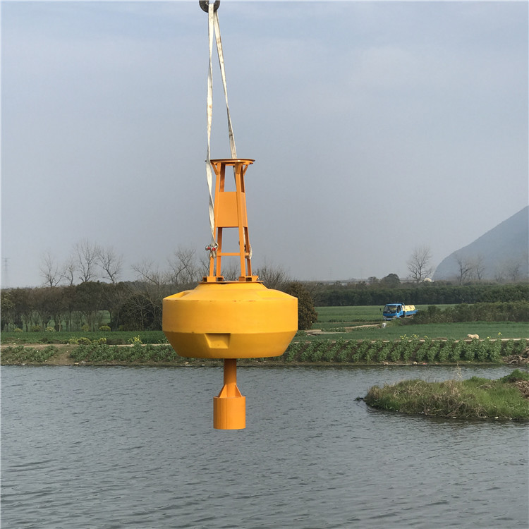 水上沉浮管配套浮子海上天然气石油管道用承重浮体视频