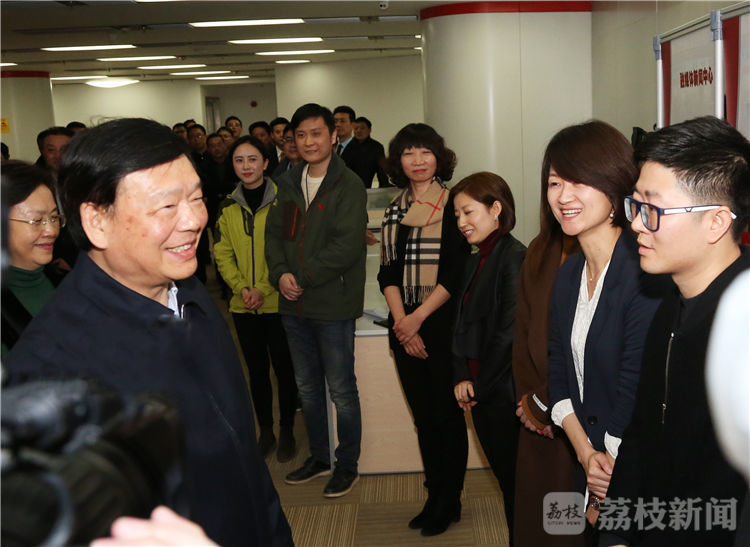 江苏怎么能联系到新闻媒体记者怎么联系当地新闻记者?