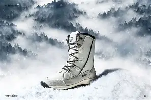 美奇依muggy2011新款雪地靴泡泡鞋中筒湖水绿