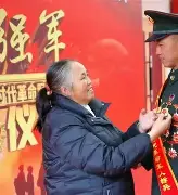 13种与爸爸妈妈缘薄的八字八字与爸爸妈妈相刑的孩子
