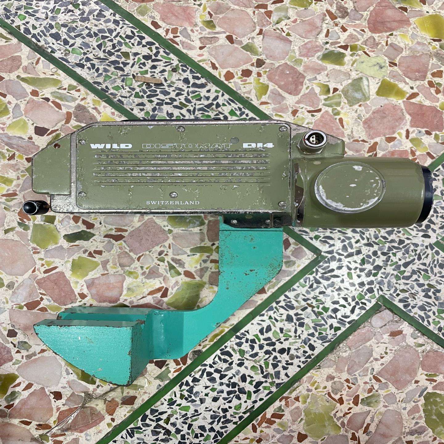 Leica(徕卡)VECTOR23测距望远镜高精度远距离测距仪