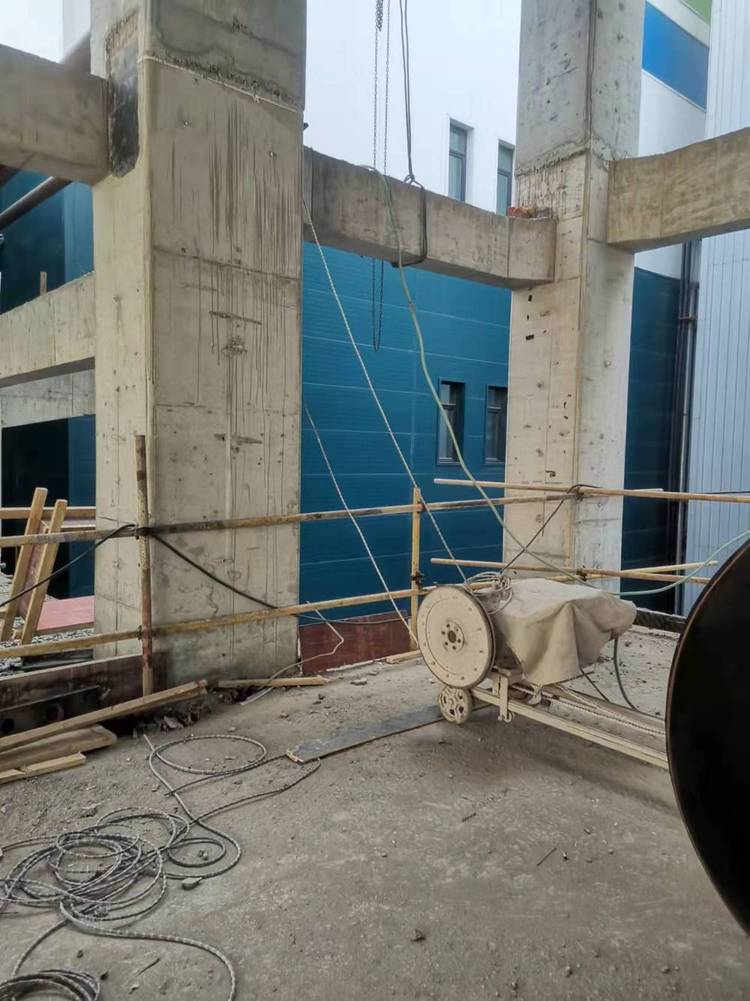 兰州混凝土切割电话-施工团队-经验丰富-价格合理视频