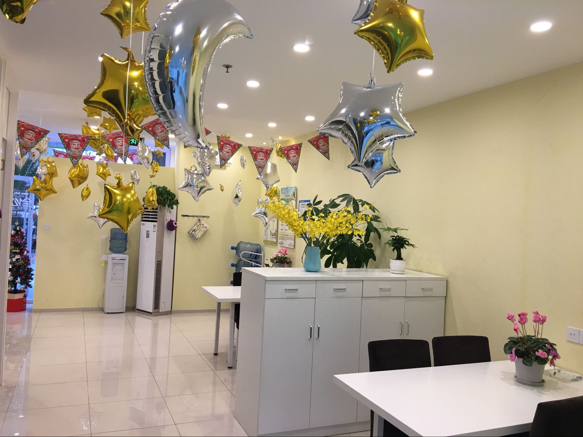 北京我爱我家装饰集团是什么公司_成都十大装修公司