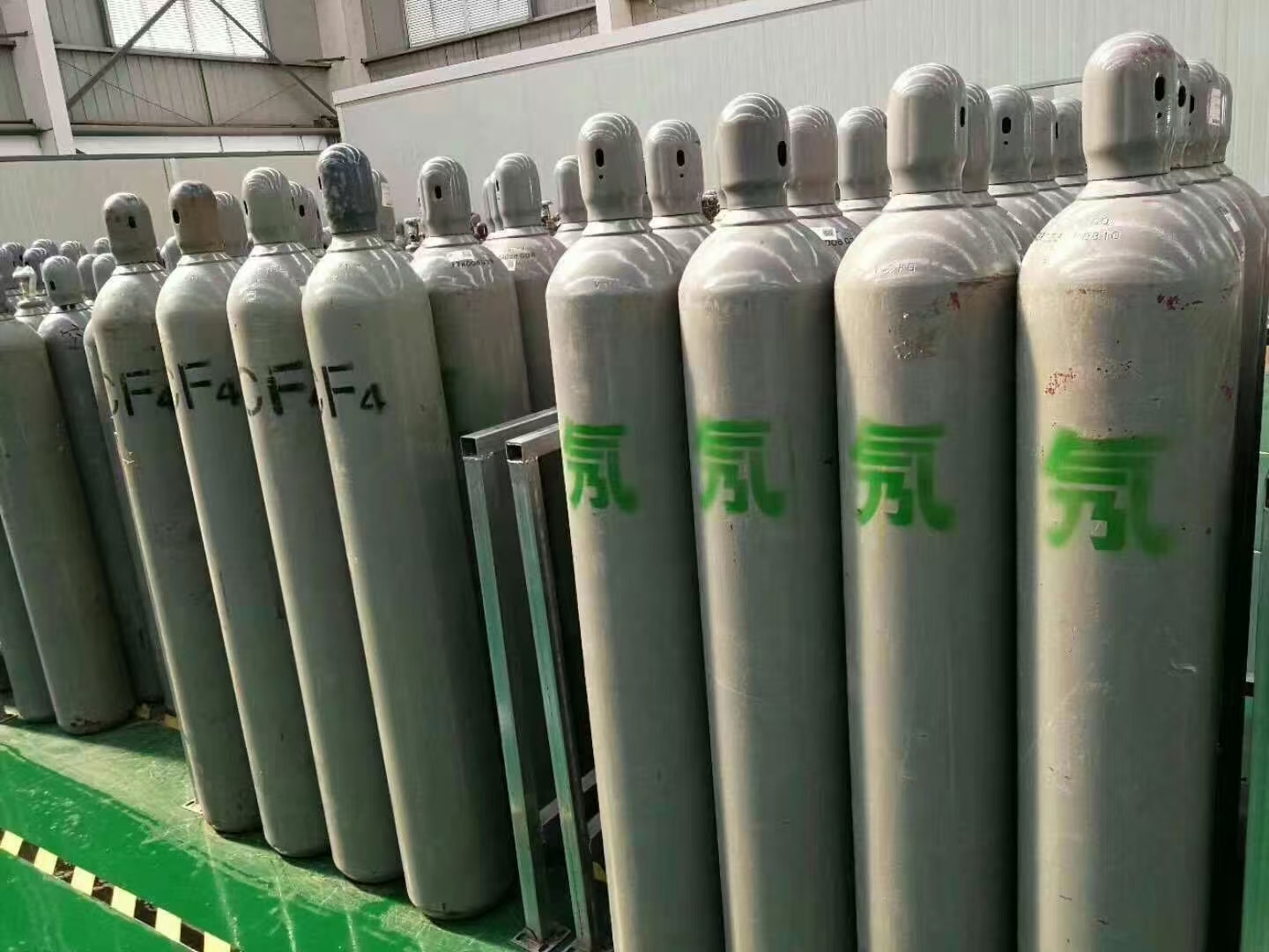 三河市海达气体供应站:氧气,乙炔气,二氧化碳,氩气,混合气,高纯气体