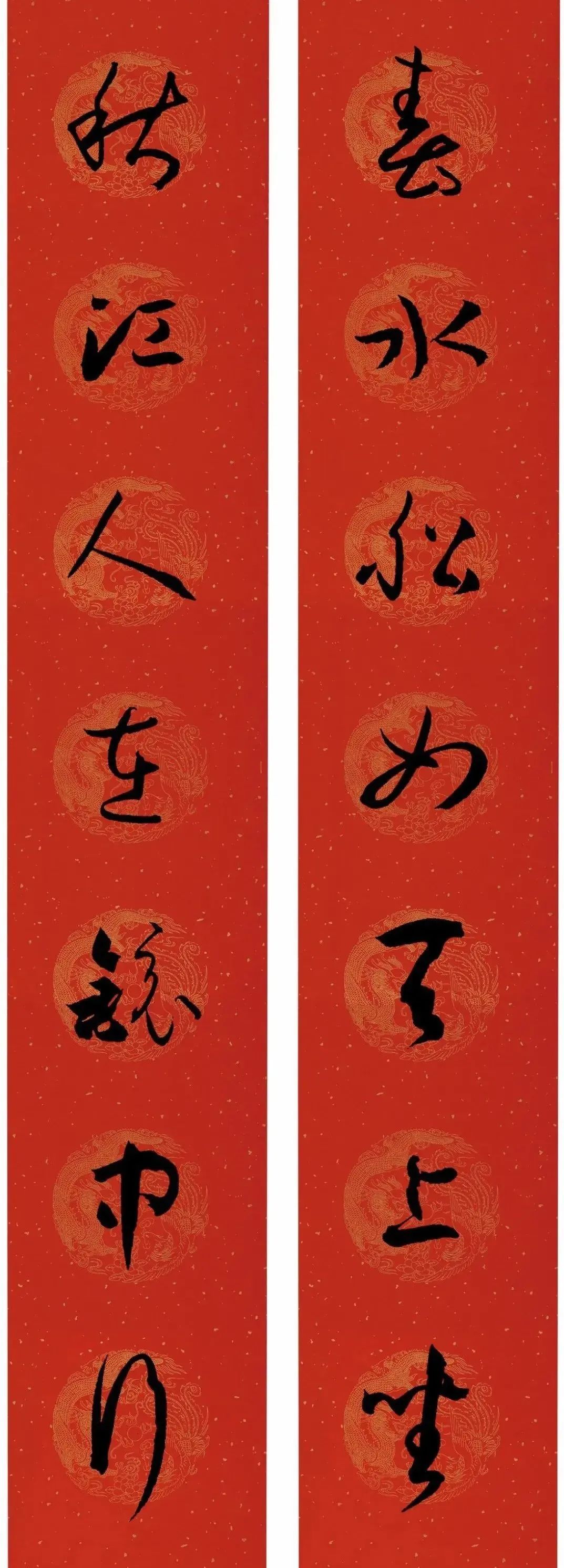 对联的上联在左侧还是右侧