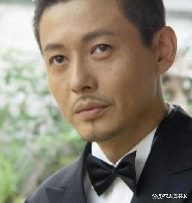 程前个人照片