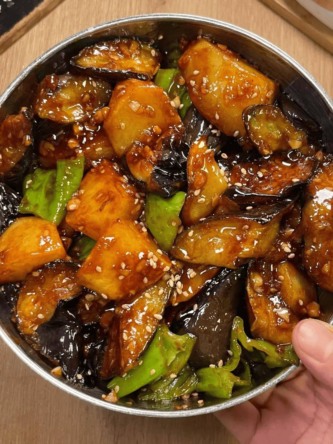 红烧糖醋茄子做法简单介绍一下