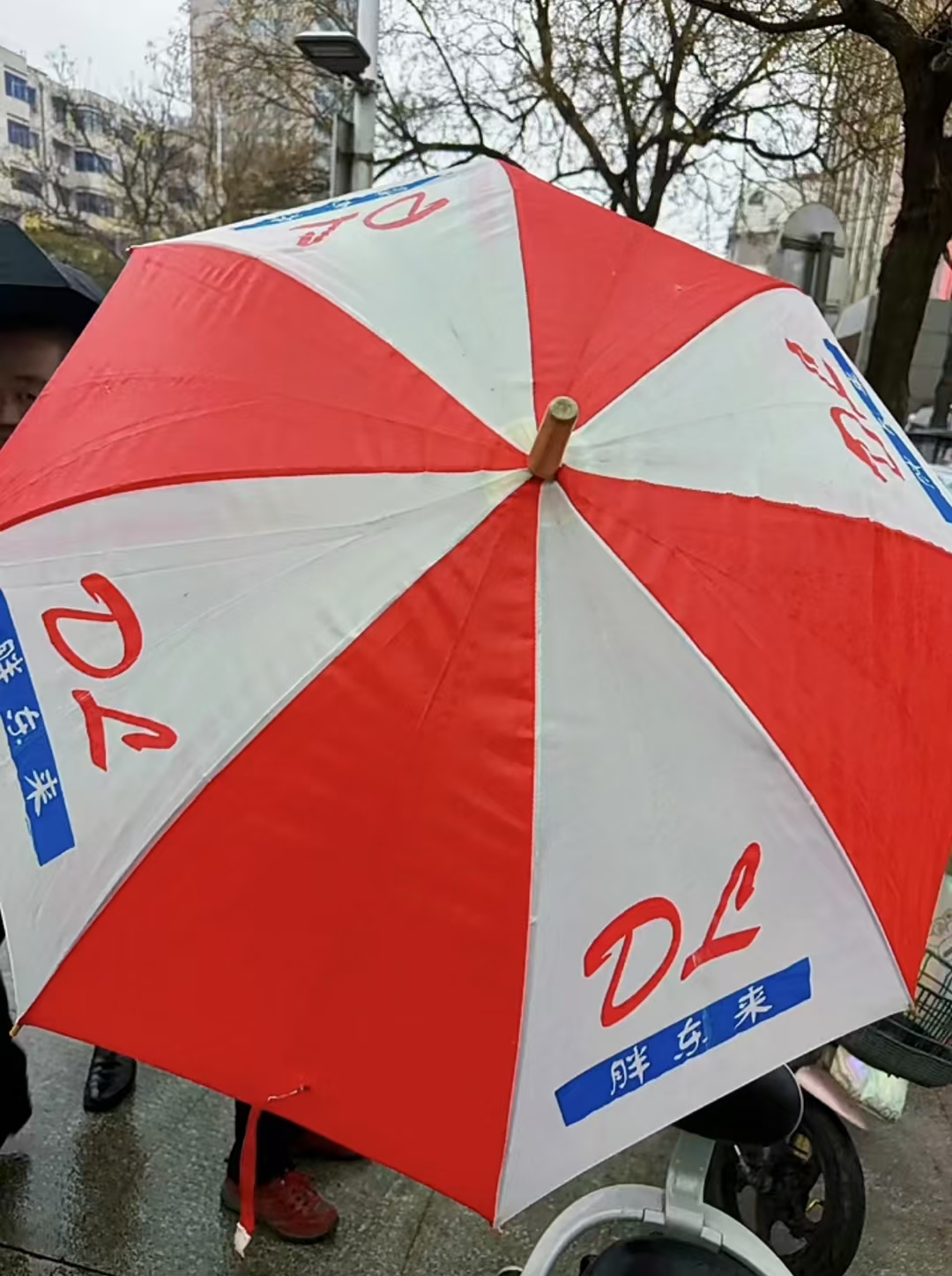 送雨伞吉利吗