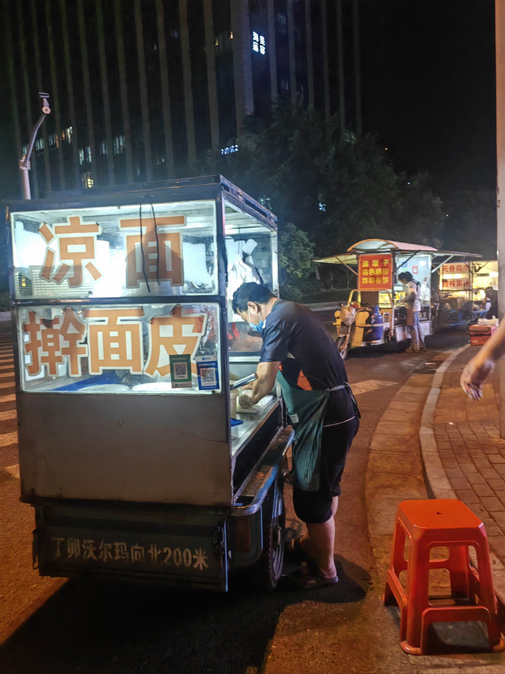 适合一个人卖的小吃店