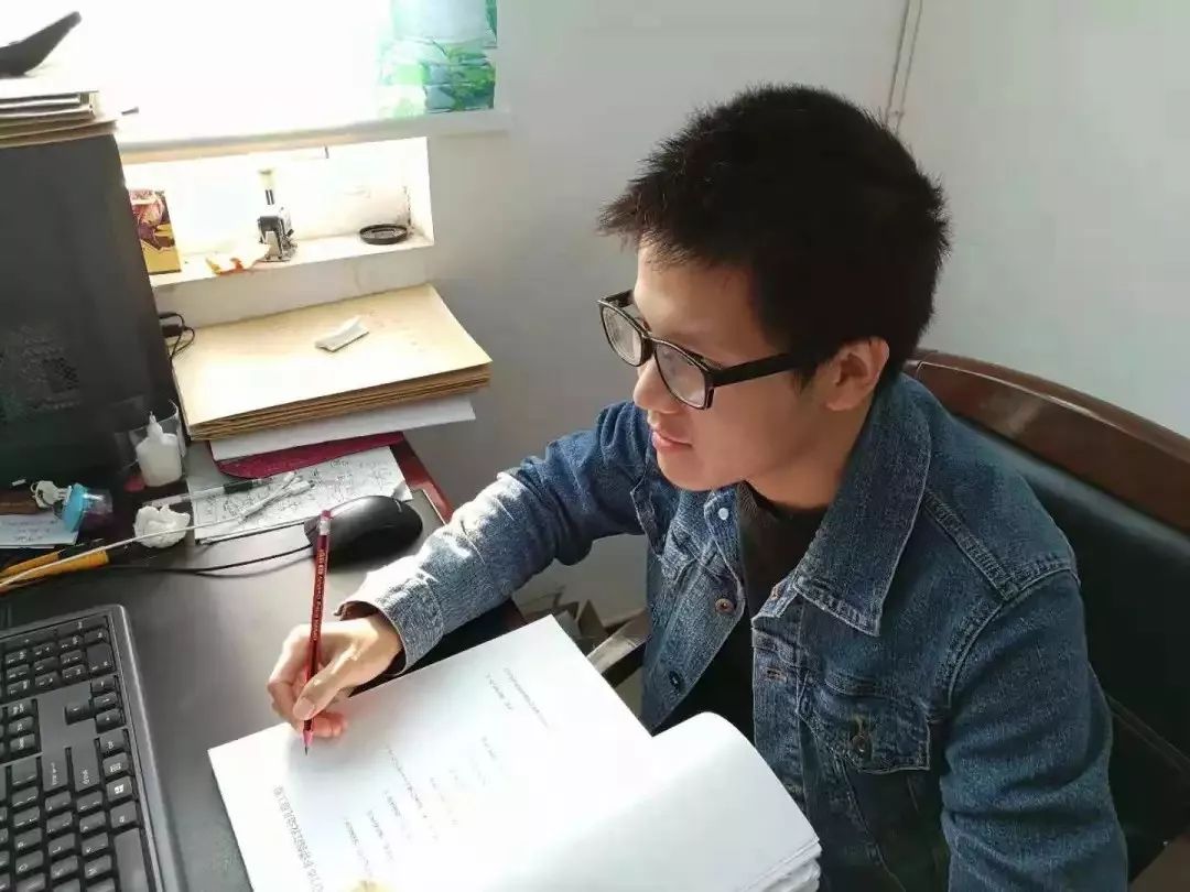 袖手旁观是什么意思啊网络用语