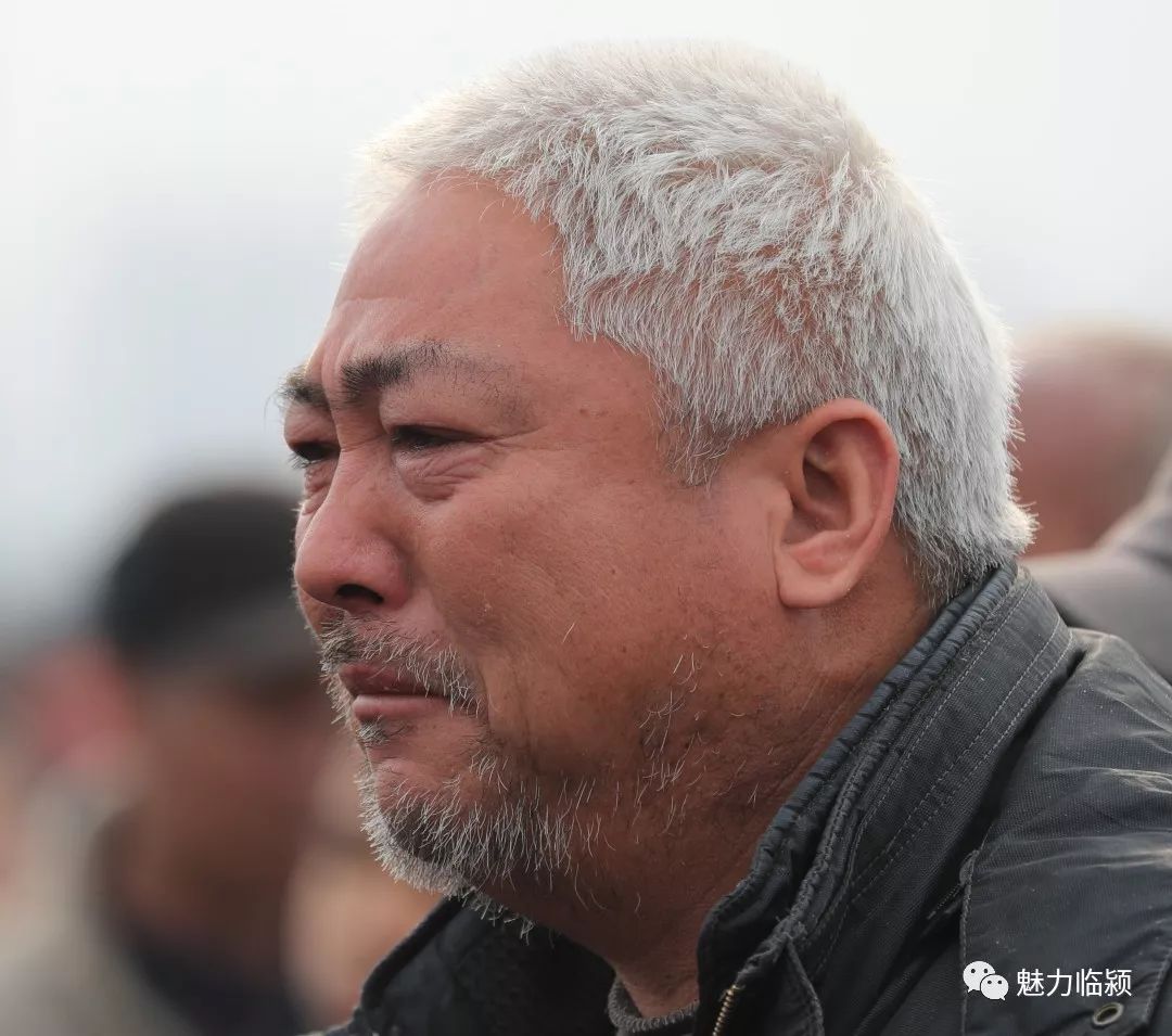 老泪纵横怎么读