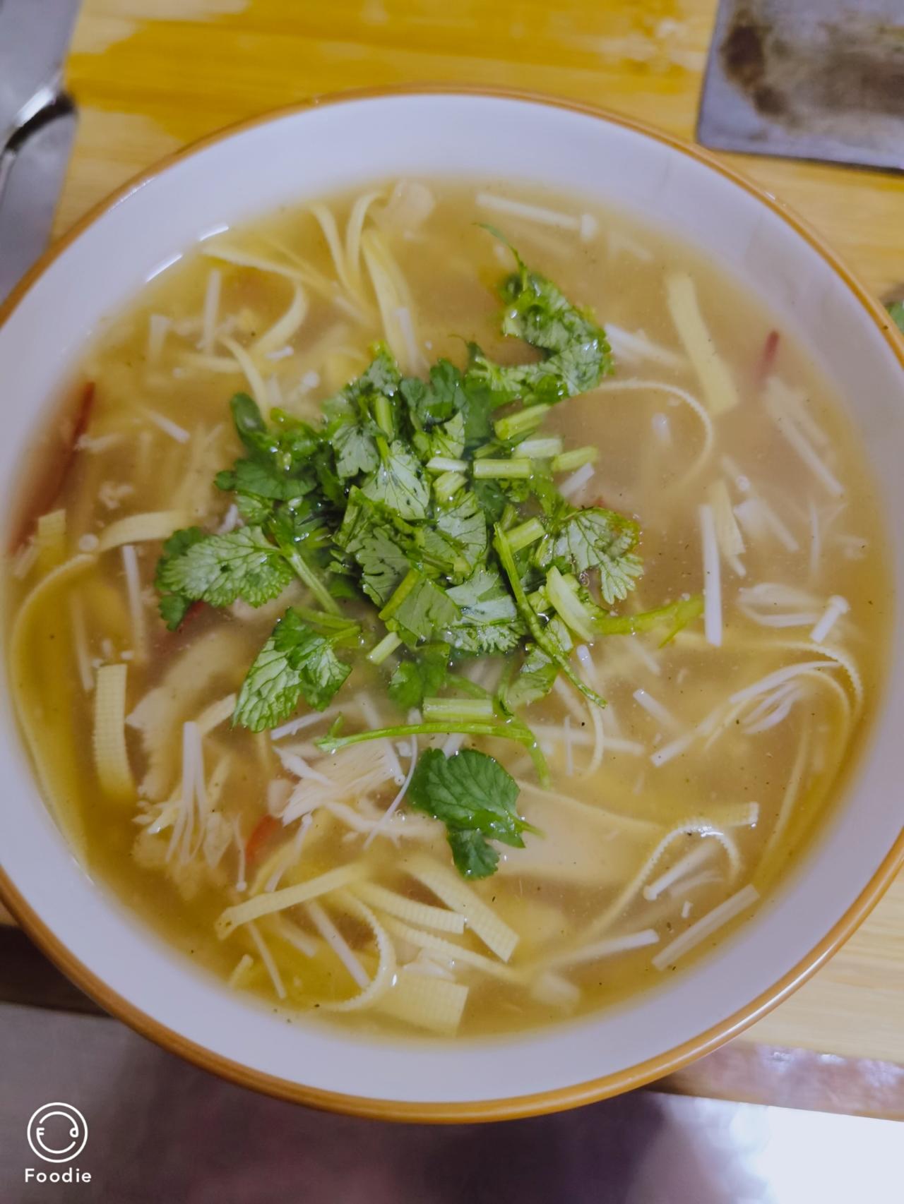 牛肚酸辣肚丝汤的做法