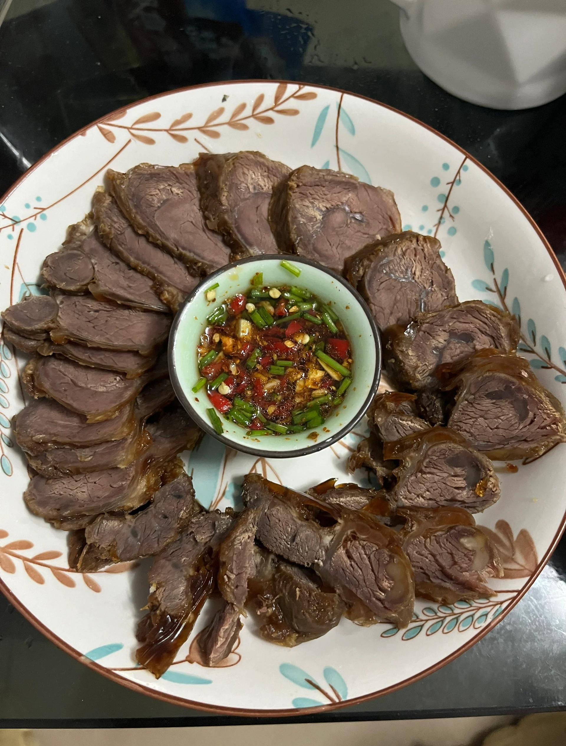 卤牛肉的制作方法步骤