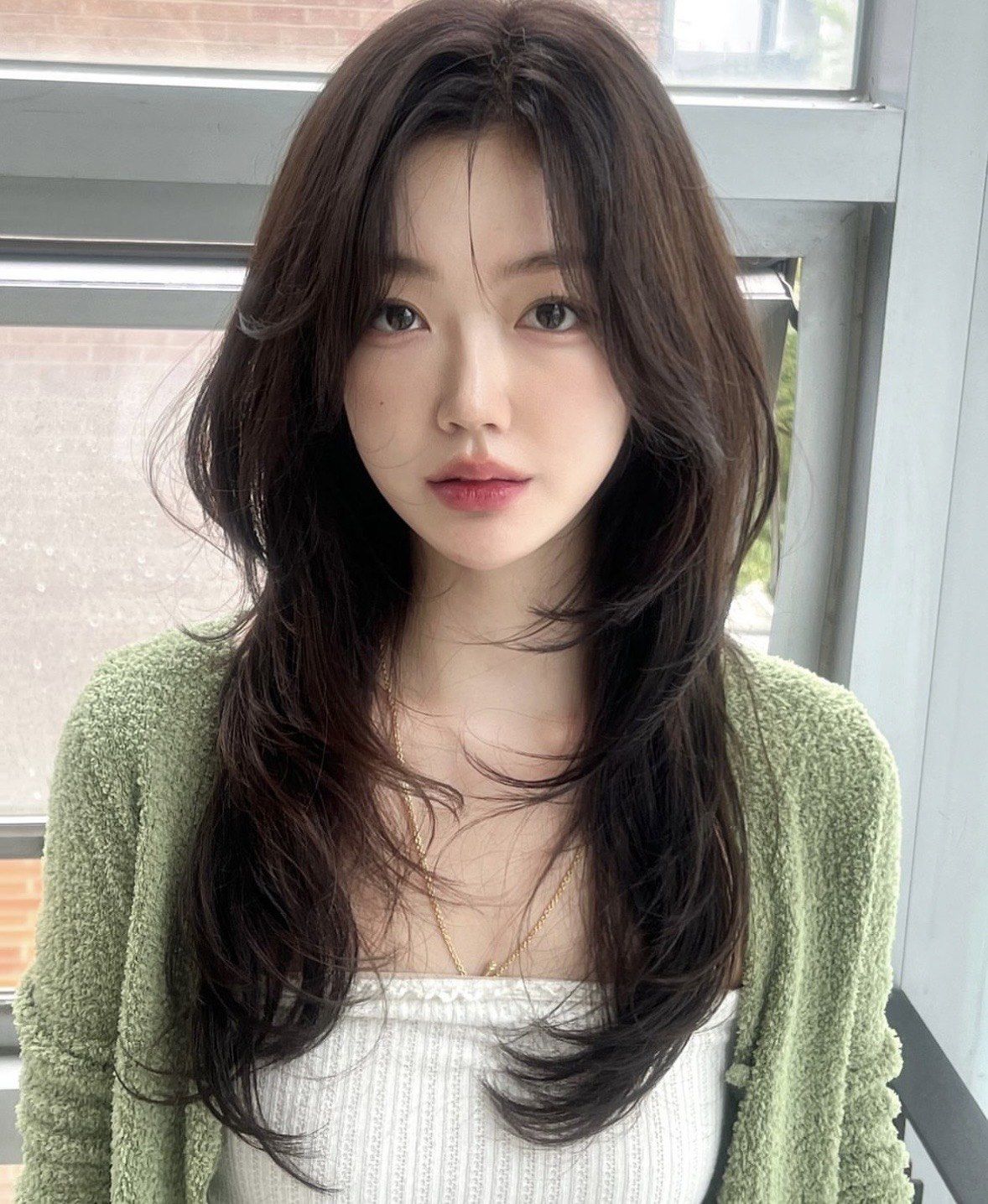 脸大留什么发型显脸小
