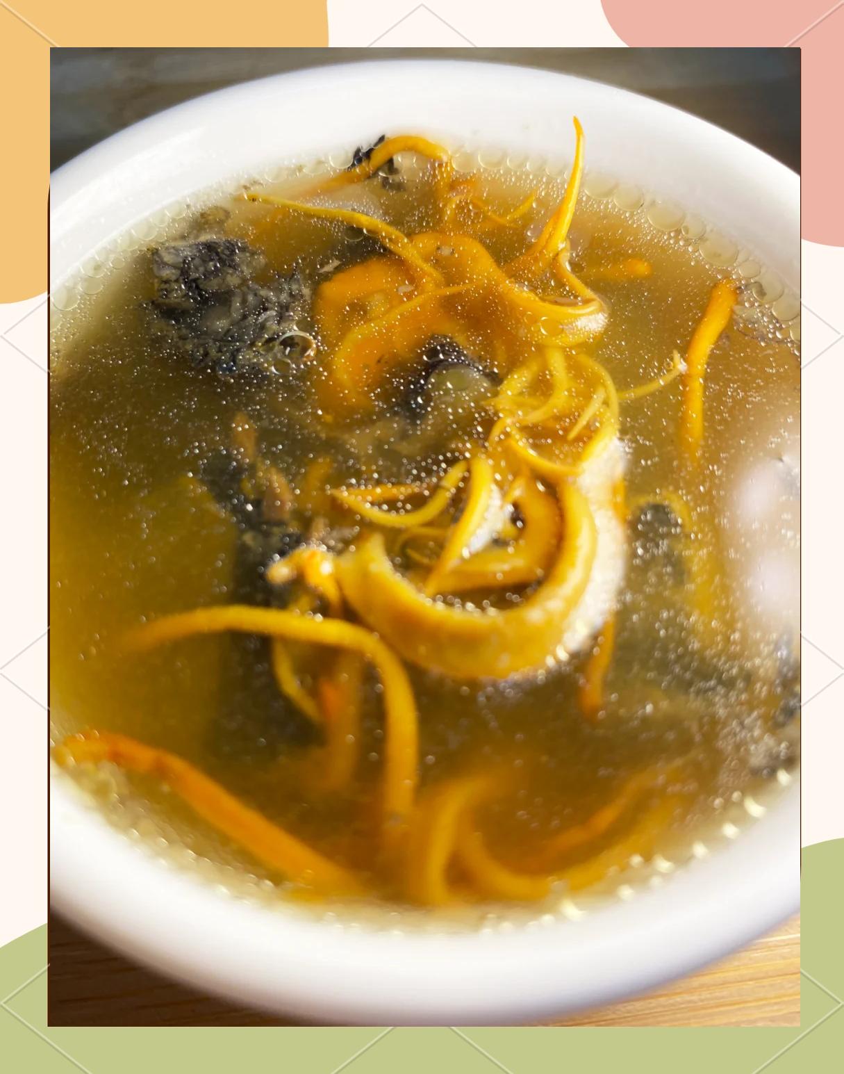 虫草花乌鸡汤材料