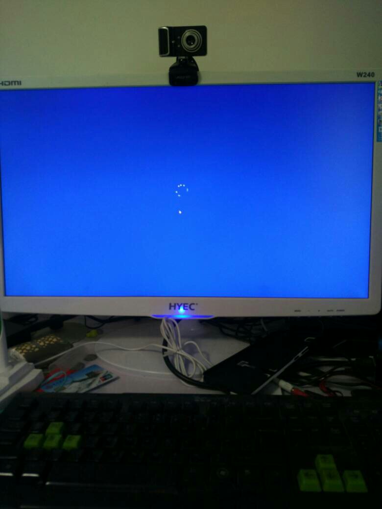 win10一直转圈进不去系统 硬盘故障