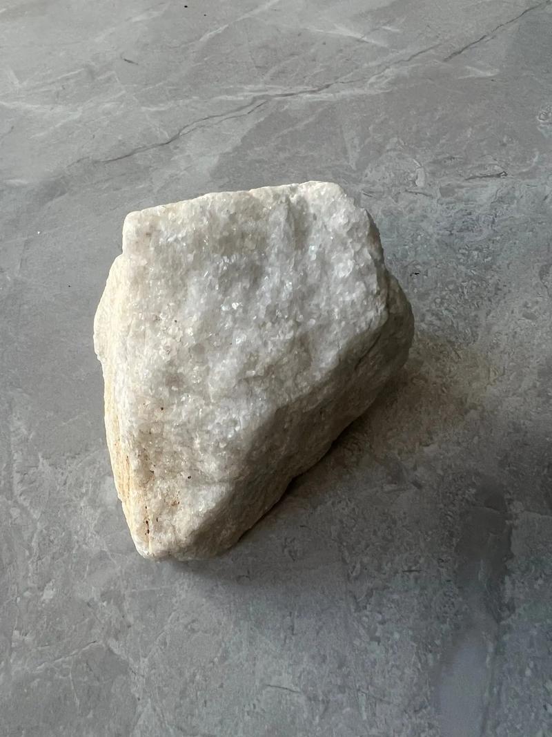 市面上石英石多少钱一米