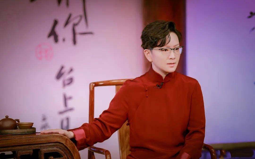 京剧演员王佩瑜性别