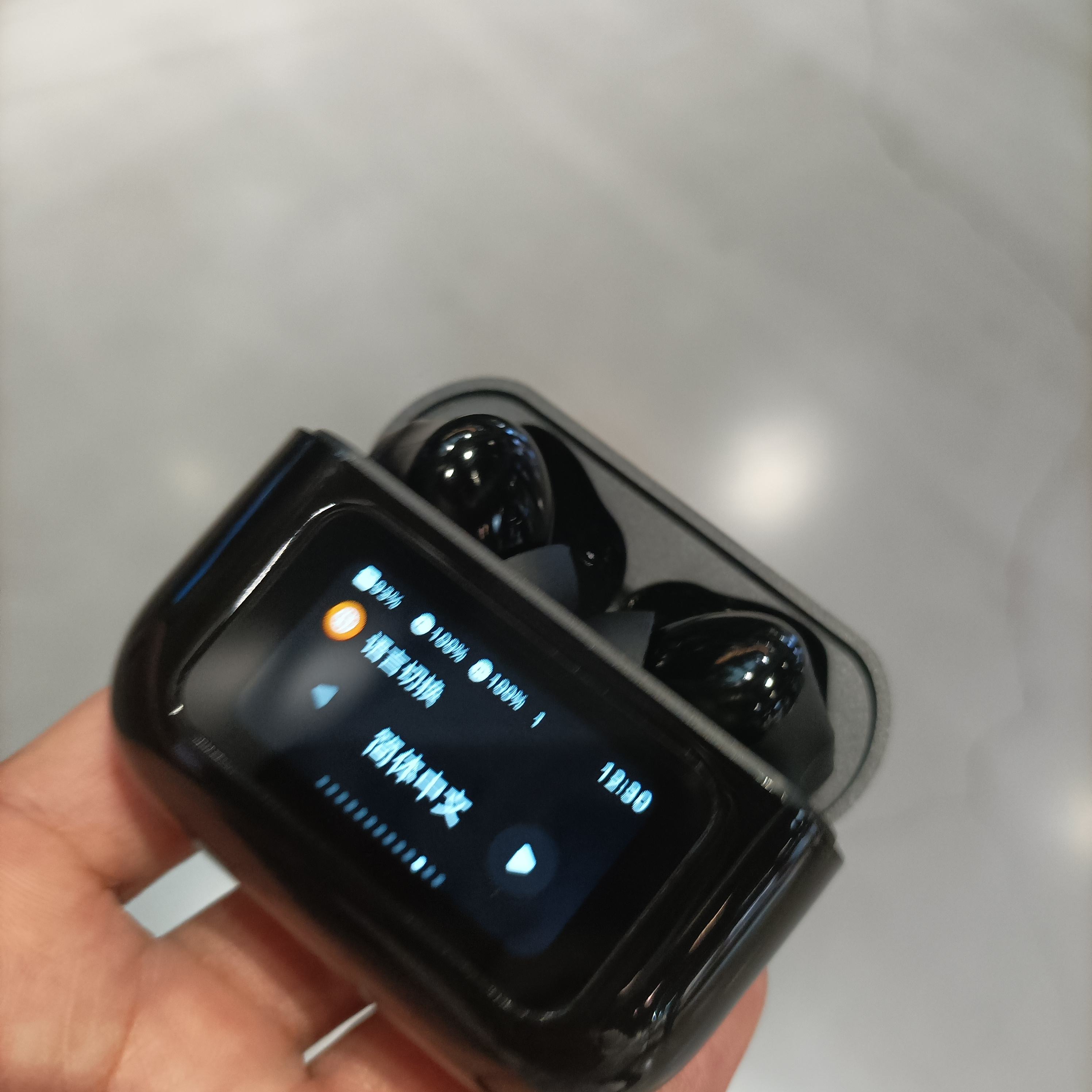 蓝牙耳机有滋啦的声音