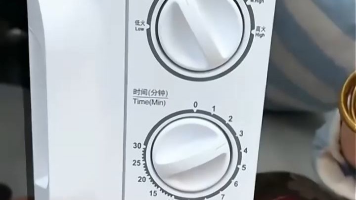 格兰仕微波炉怎么用视频教程?有哪些常用功能需要掌握?