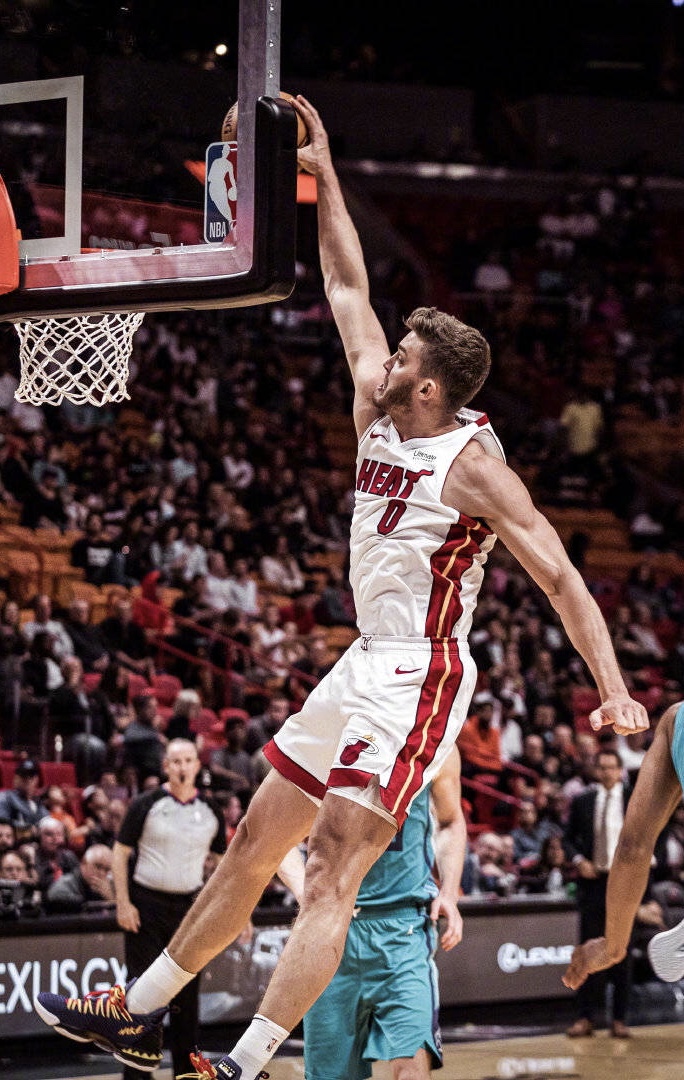 伦纳德身高多少厘米