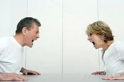 梦到好久不见的异性还很亲密