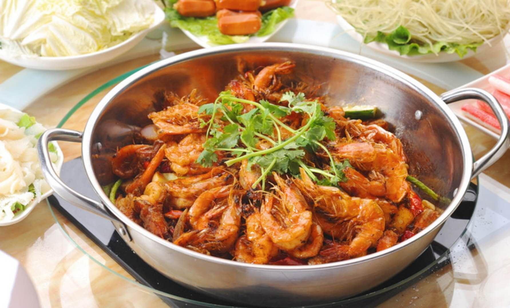 香辣虾火锅的做法