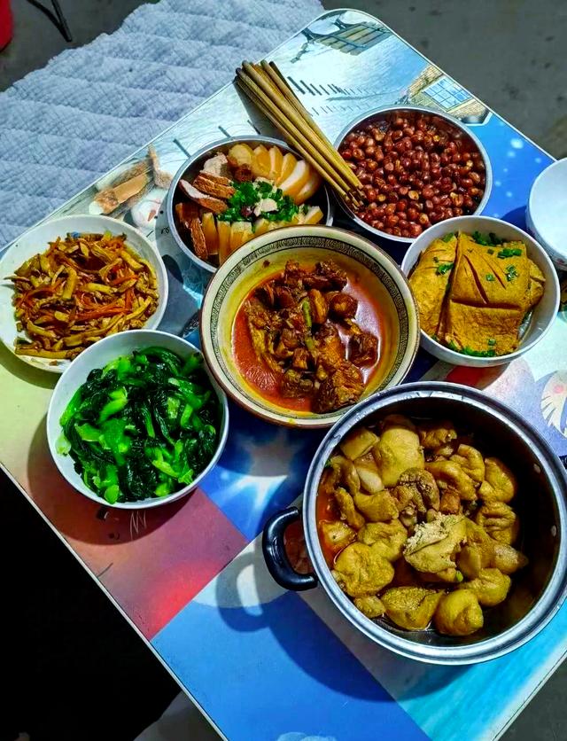 过夜的菜还能吃吗?