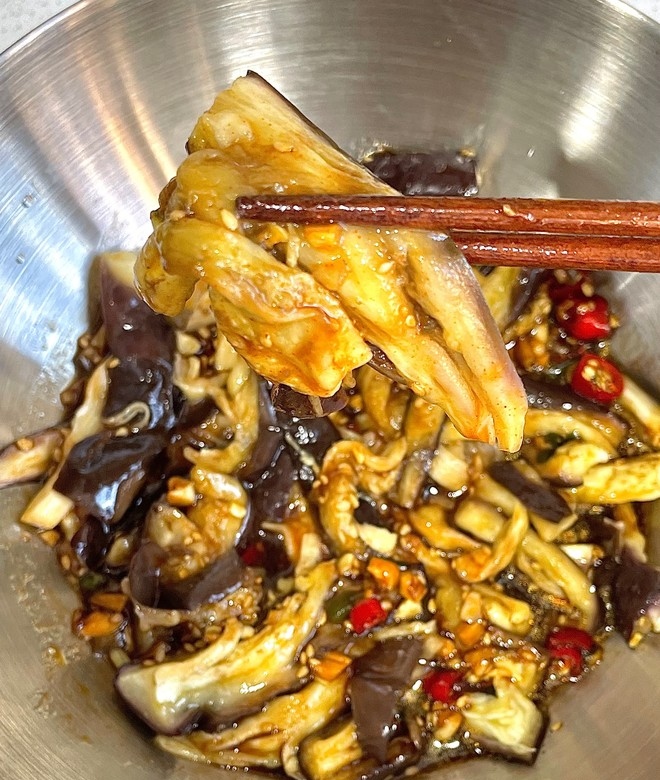 凉拌蒸茄子怎么调汁好吃