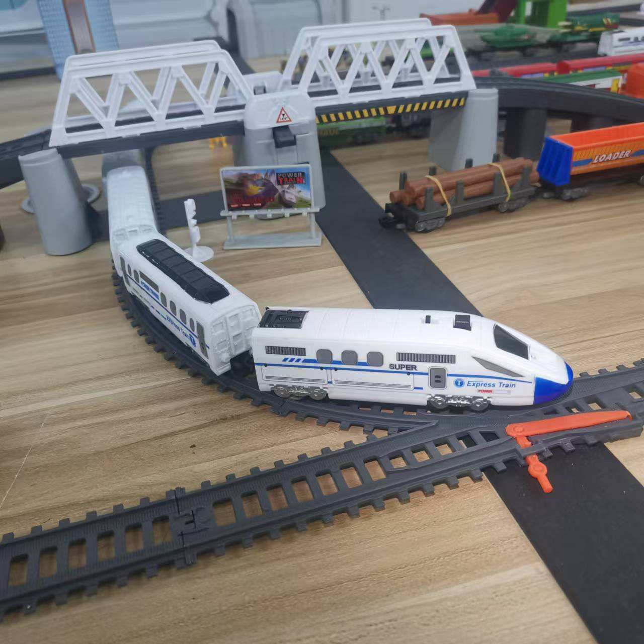 高铁能不能带玩具进去