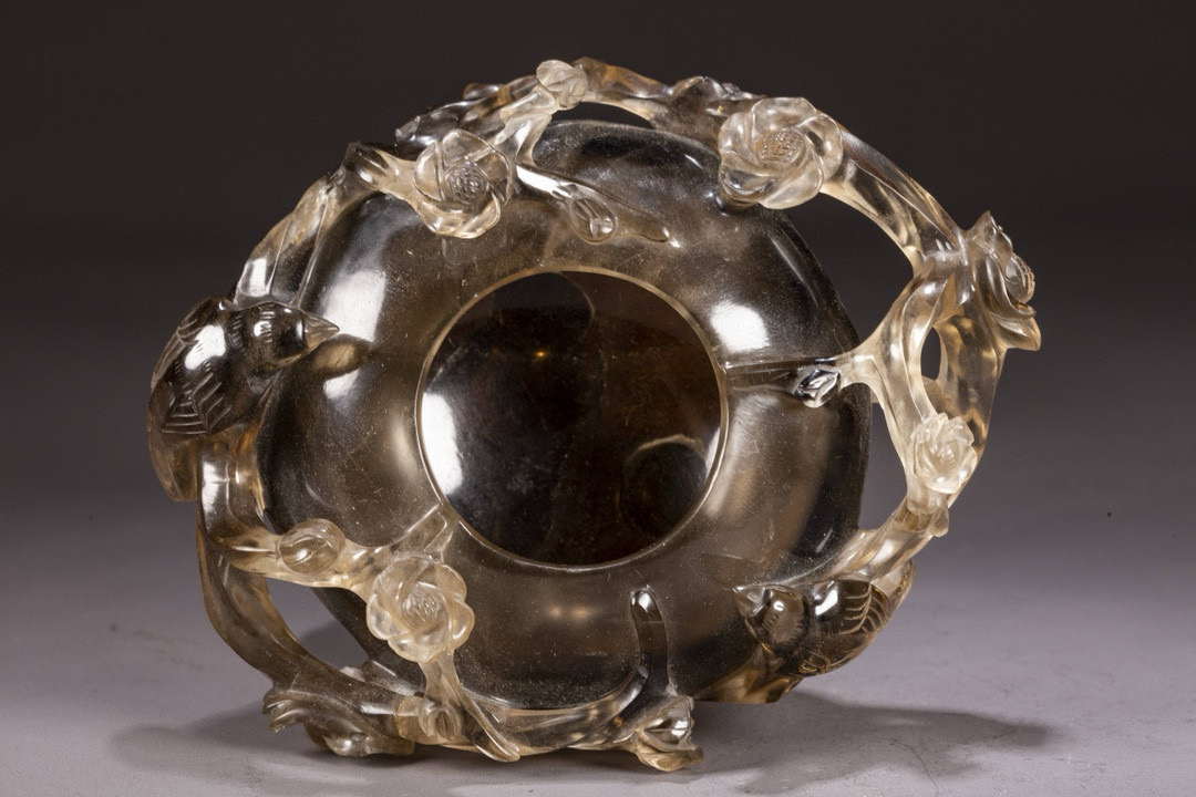 镜头痰盂是什么意思