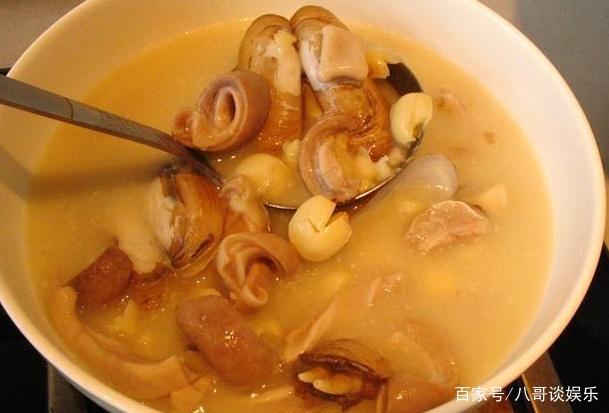 一副肚腩是什么意思