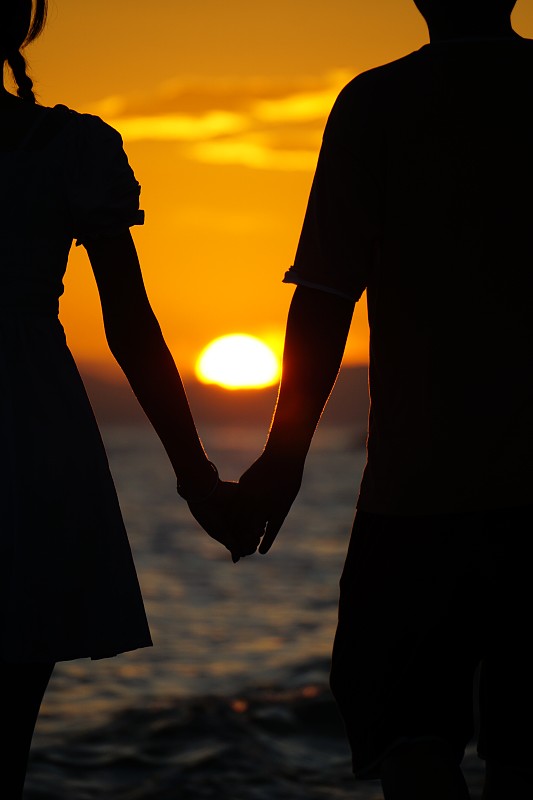 手牵手图片 情侣