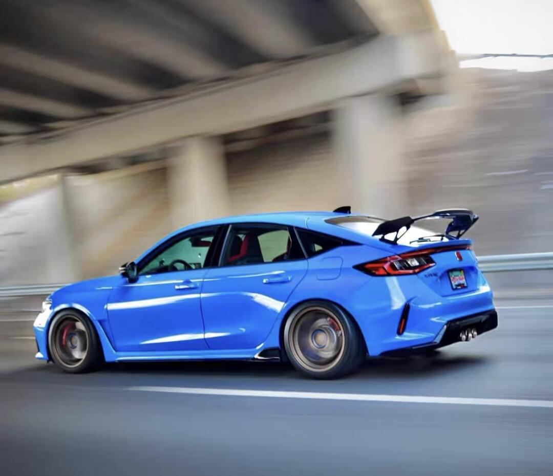 汽车尾翼是什么材质