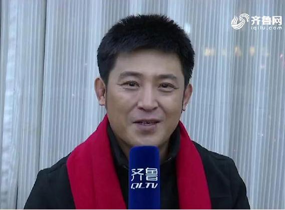 孙涛李莉孩子全家照